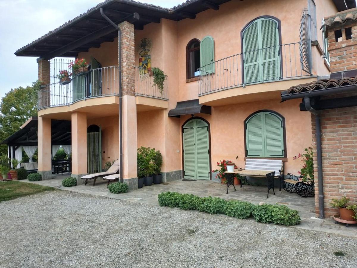 Suite Villa Aurelj 바롤로 외부 사진