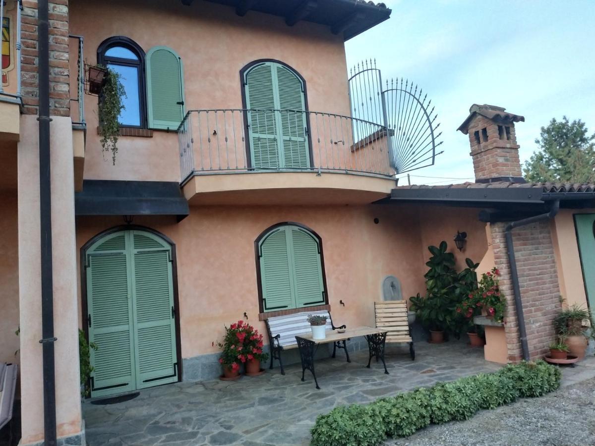 Suite Villa Aurelj 바롤로 외부 사진
